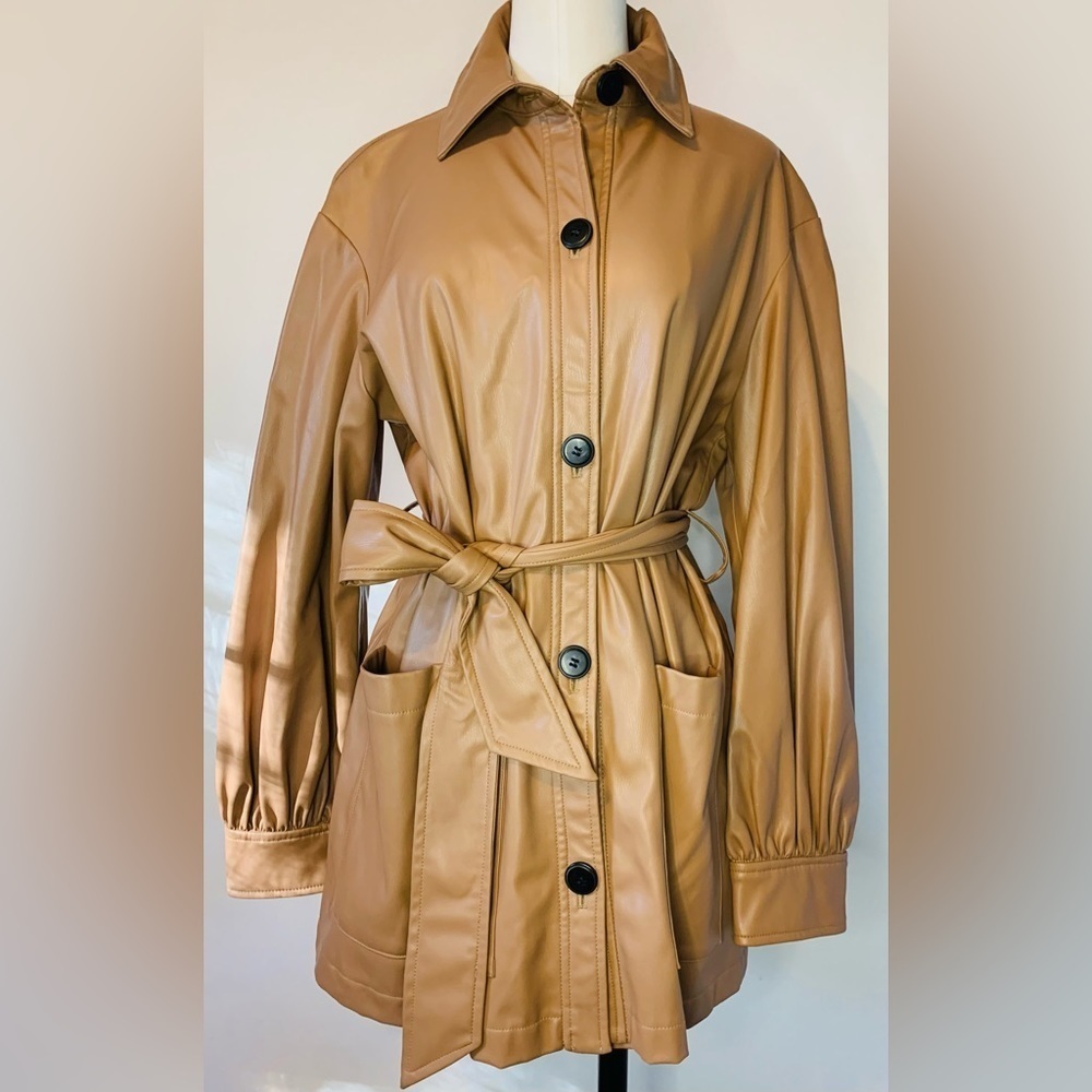 Zara Women’s Camel Faux Leather Belted Oversized Shirt Size Small! - Picture 8 of 13
